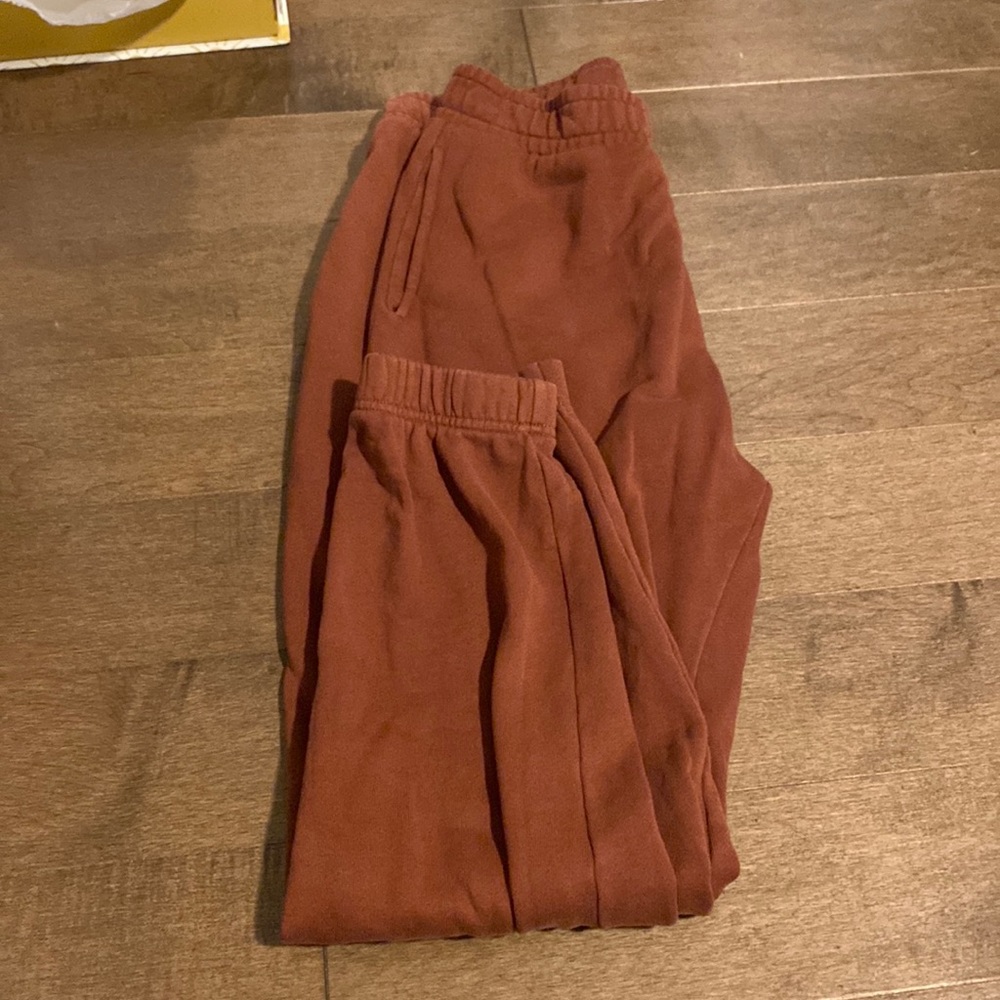 wilfred free sweatpants